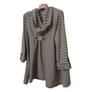 For Cynthia Hooded Black & White Striped Sweater Jacket Ladies Medium